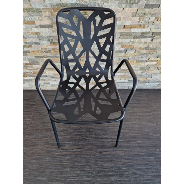 GOSTINSKI STOL - VEČ STOLOV NA VOLJO